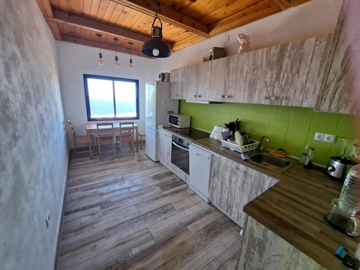 Tenerife Apartment 100M2 Casa De Don Quijote With A Terrace Of 100M2 With A View Of The Ocean And Teide Volcano And A Garden Of 600M2 Икод де лос Винос Екстериор снимка